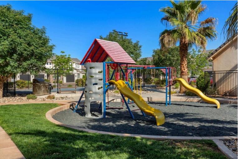 FREEDOM VILLAGE AT THE FIELDS - Residential