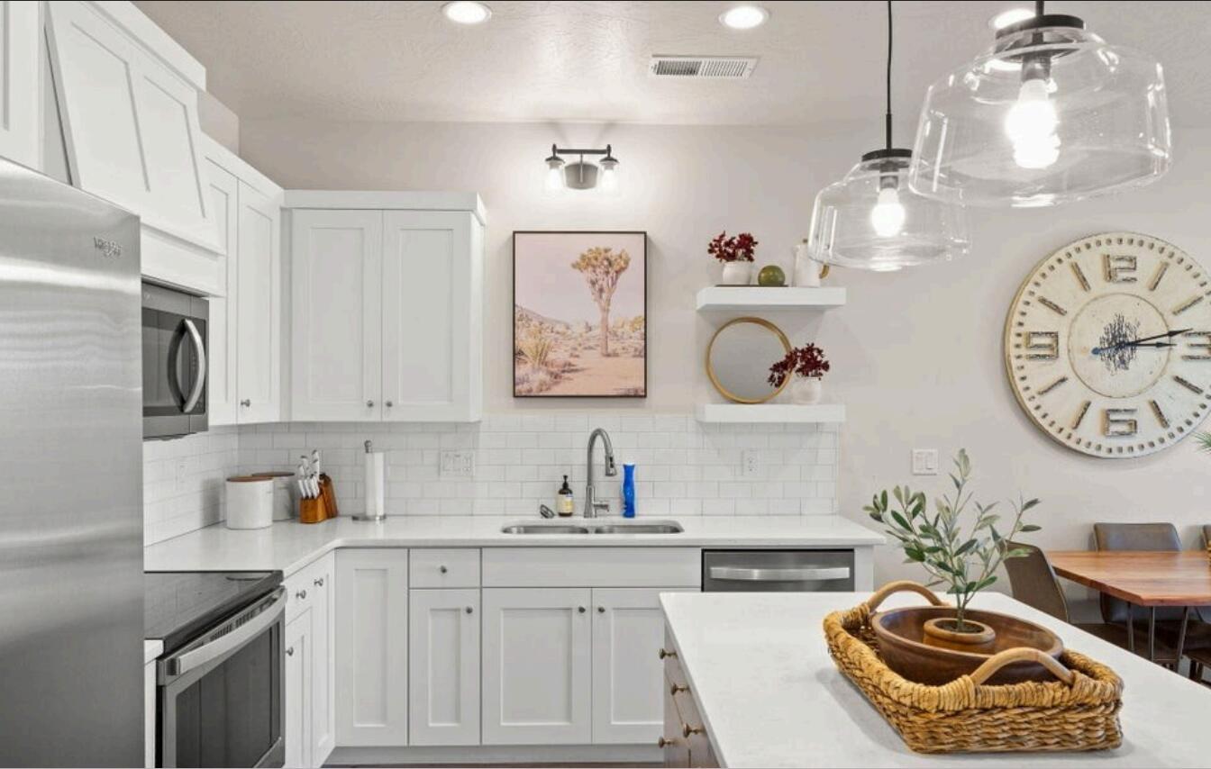 FREEDOM VILLAGE AT THE FIELDS - Residential