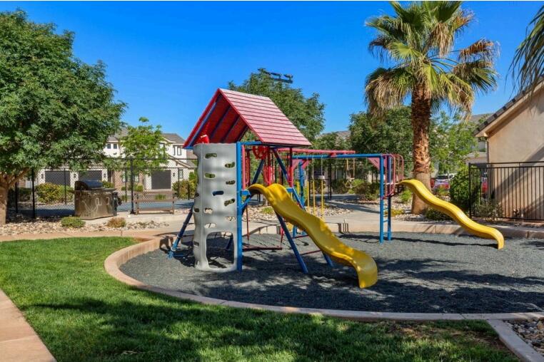 FREEDOM VILLAGE AT THE FIELDS - Residential