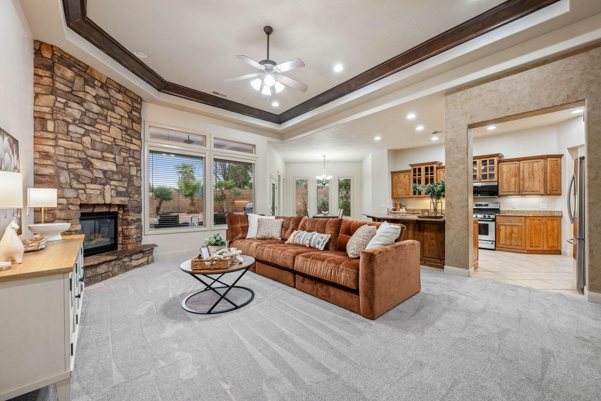 POINTE WEST ESTATES - Residential