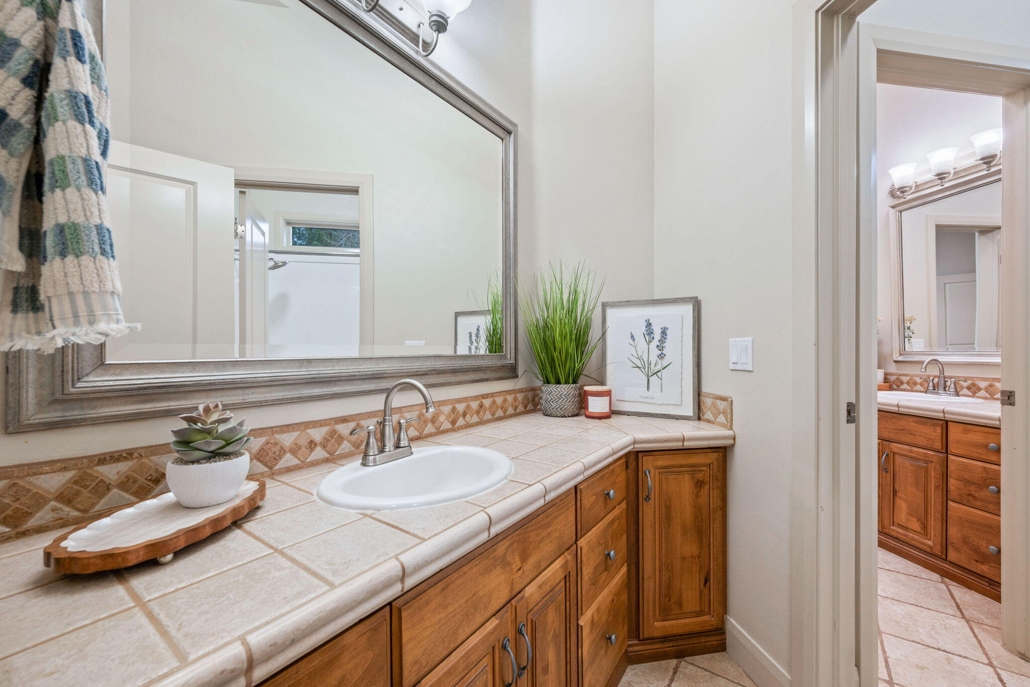 POINTE WEST ESTATES - Residential