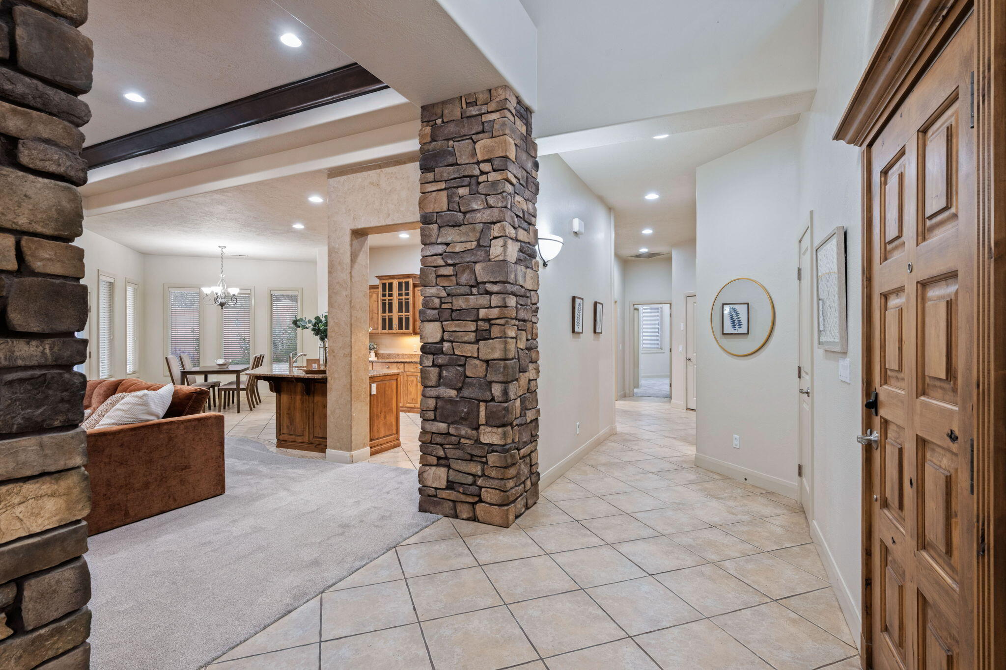 POINTE WEST ESTATES - Residential