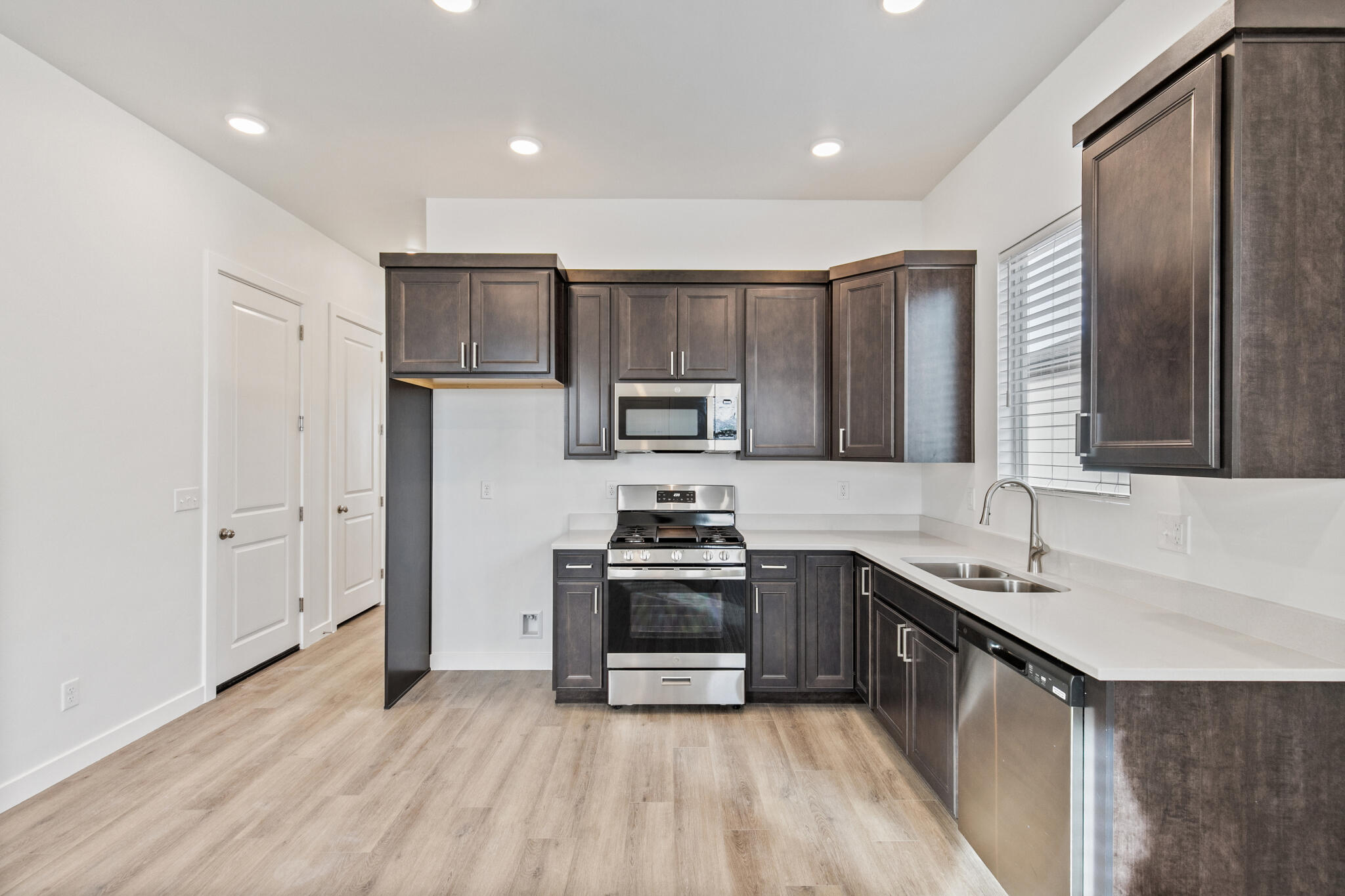 SKY VIEW ESTATES - Residential