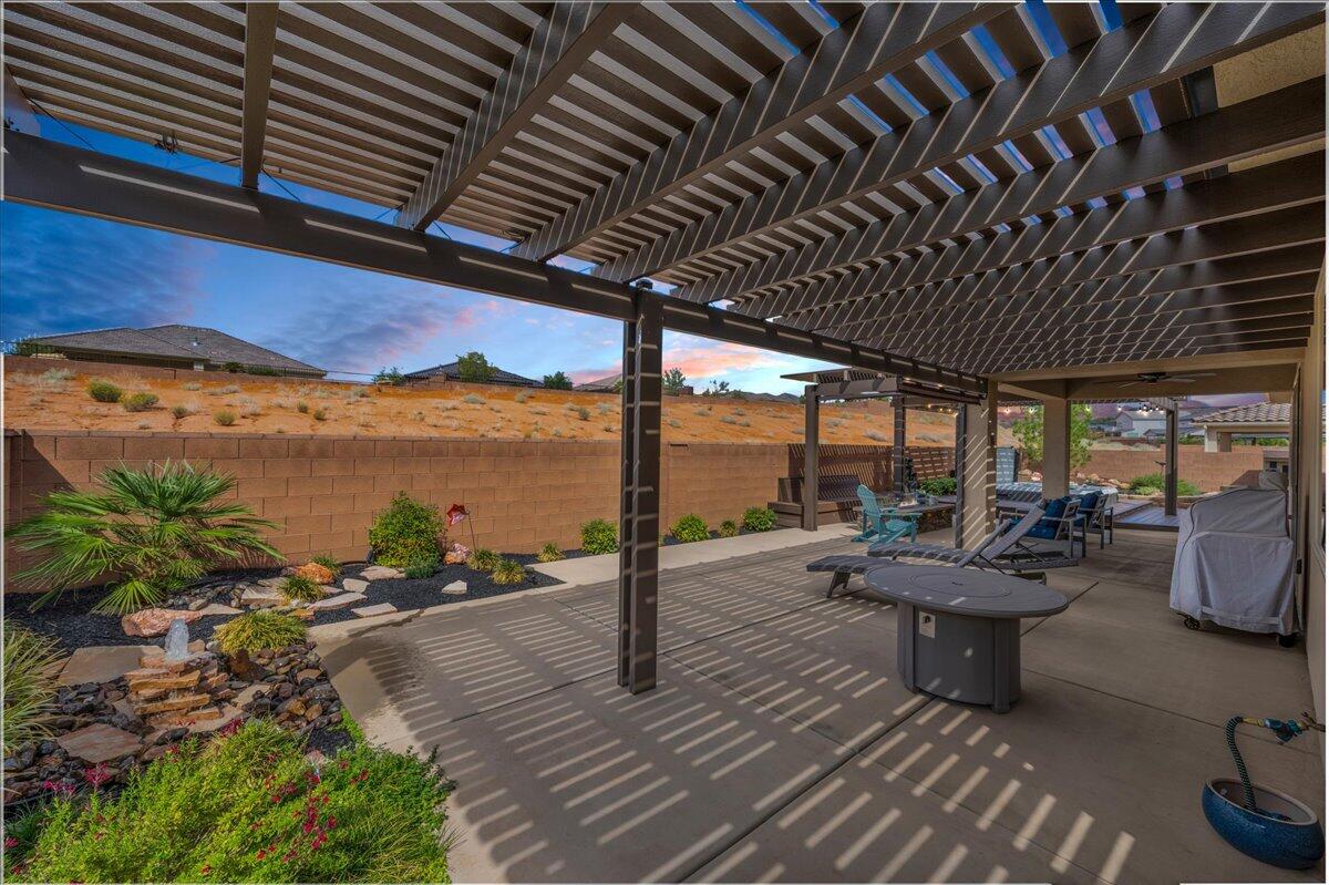 ARROYO AT SIENNA HILLS - Residential