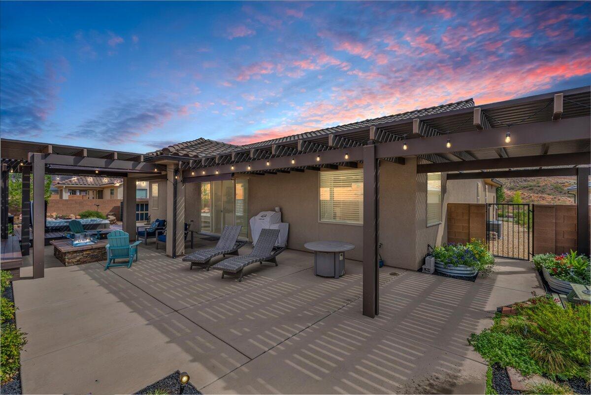 ARROYO AT SIENNA HILLS - Residential