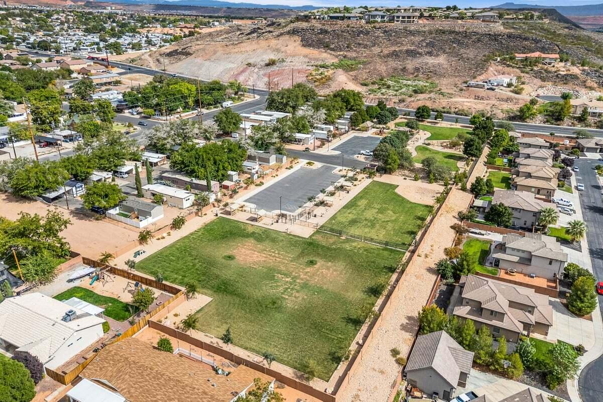 WASHINGTON TOWNSITE - Residential