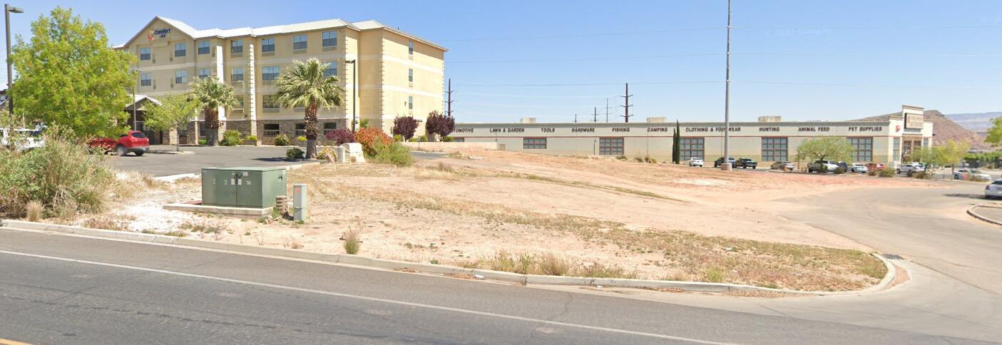 EAST ST GEORGE COMMERCIAL CENTER - Land