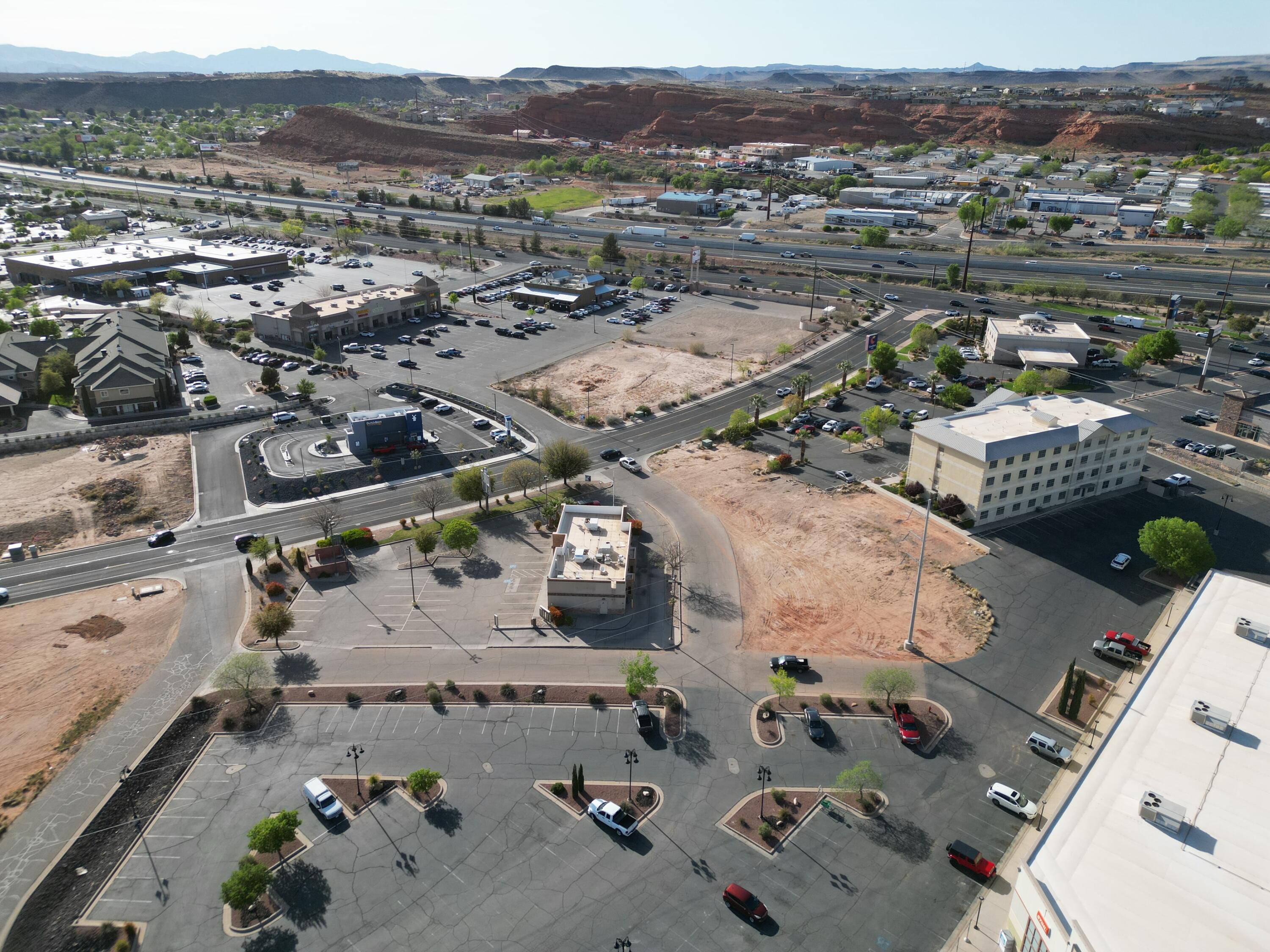 EAST ST GEORGE COMMERCIAL CENTER - Land