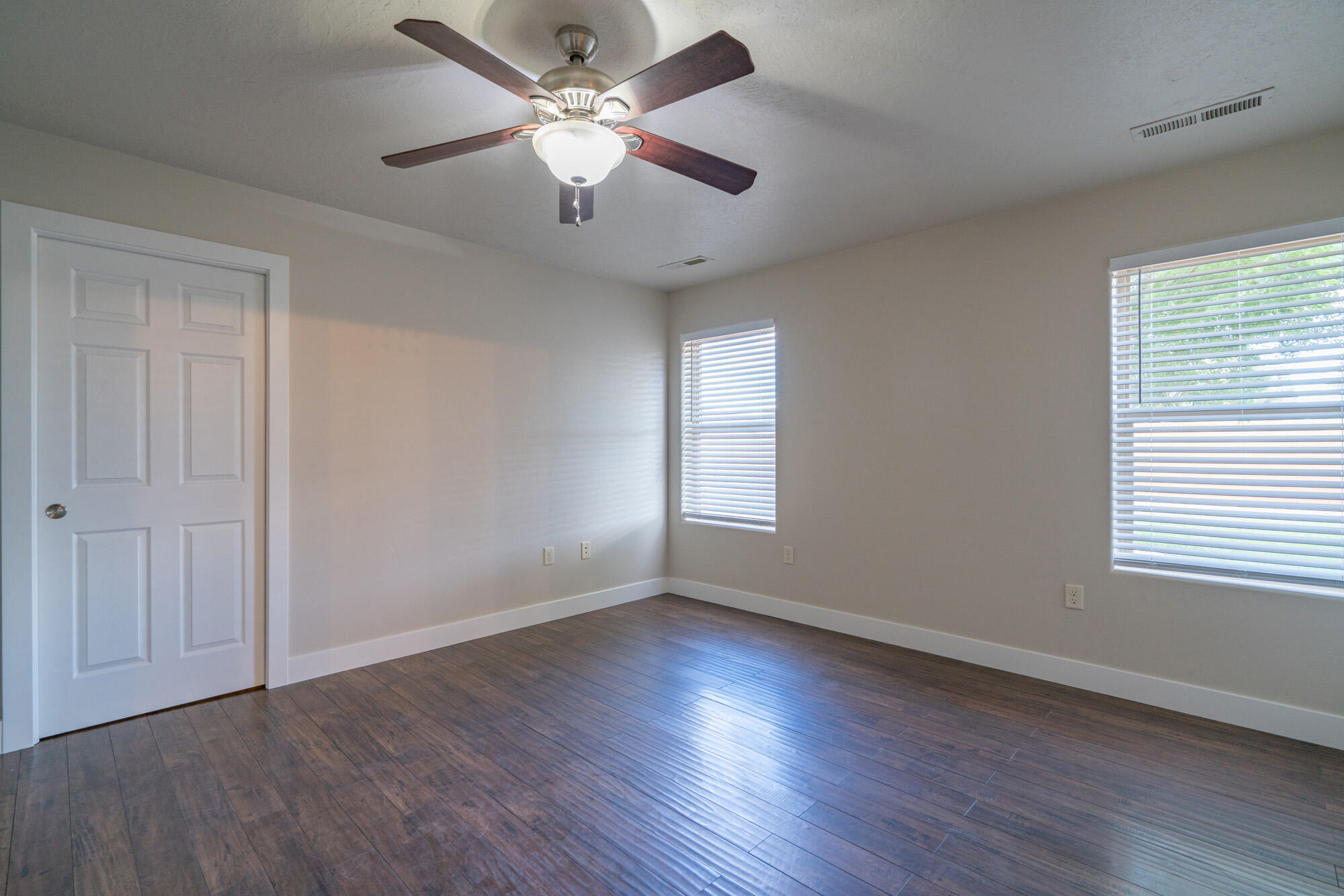 IVINS VISTA - Residential