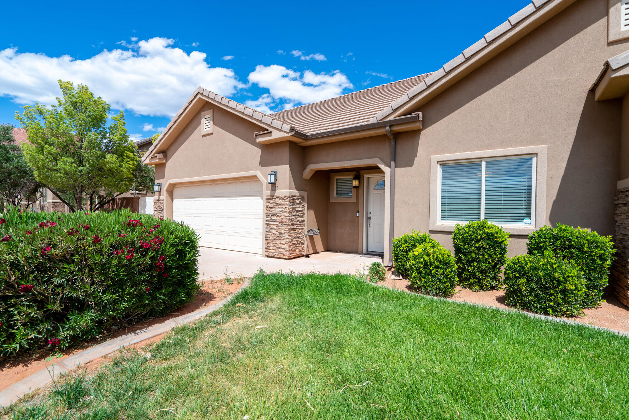 IVINS VISTA - Residential