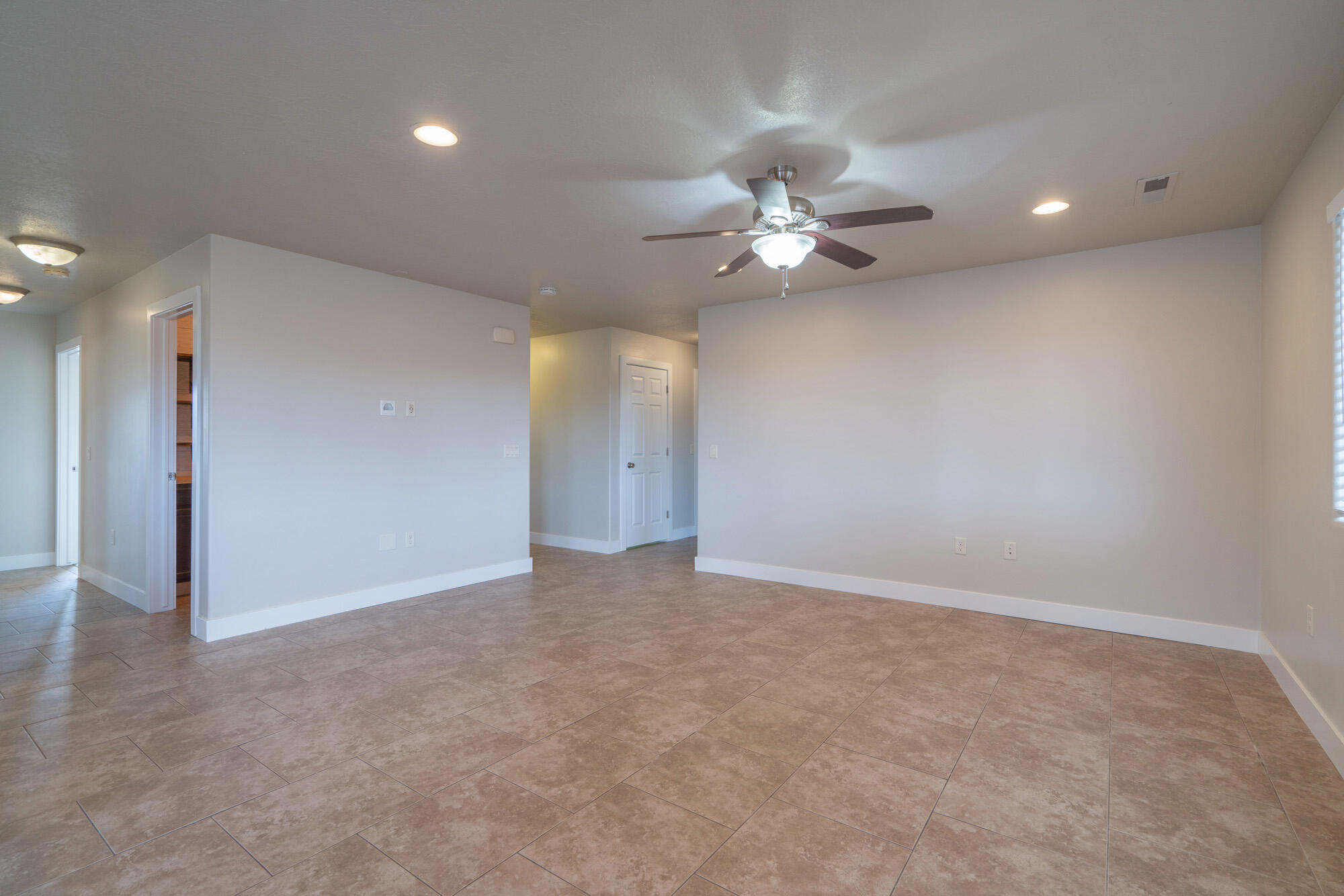 IVINS VISTA - Residential