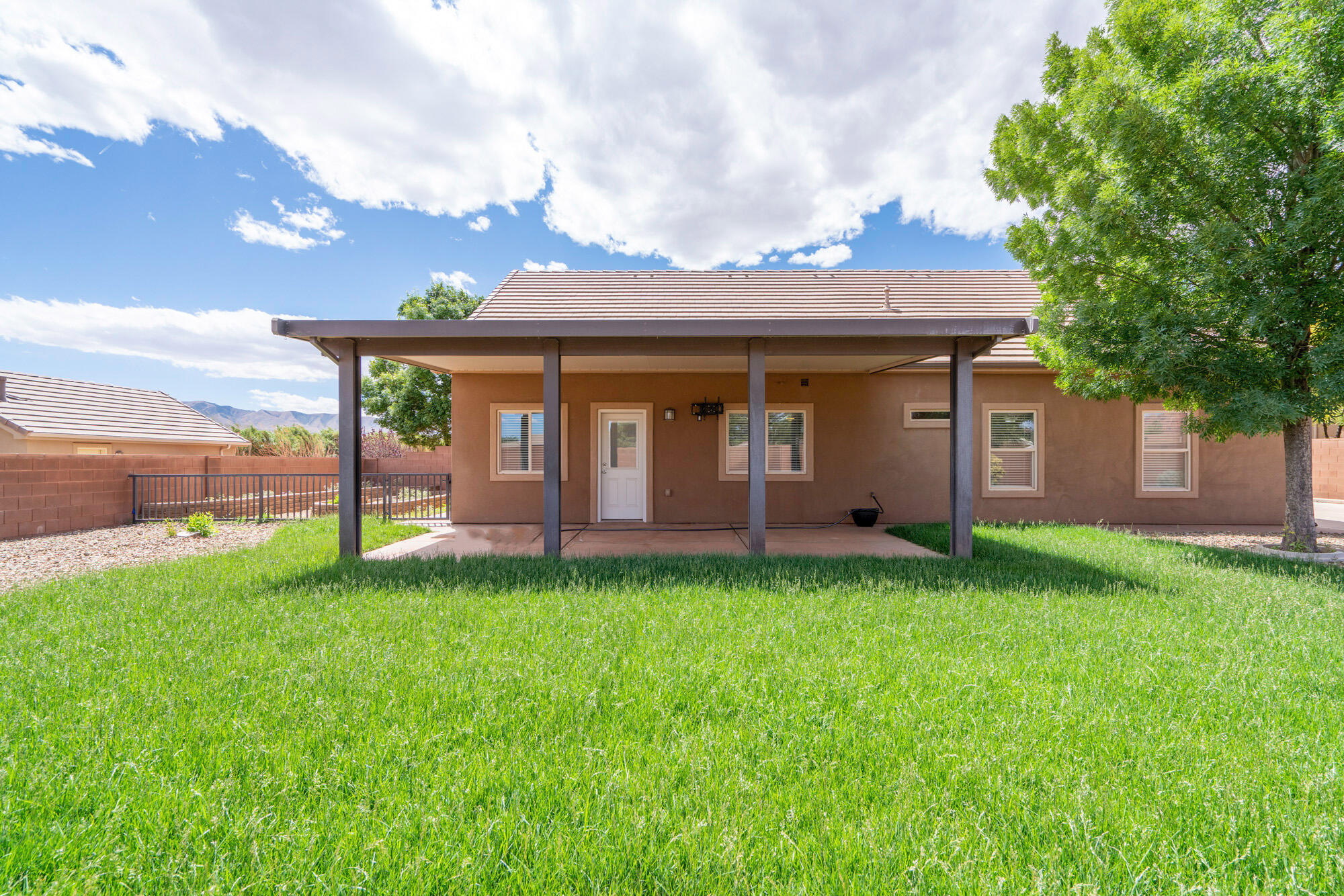 IVINS VISTA - Residential