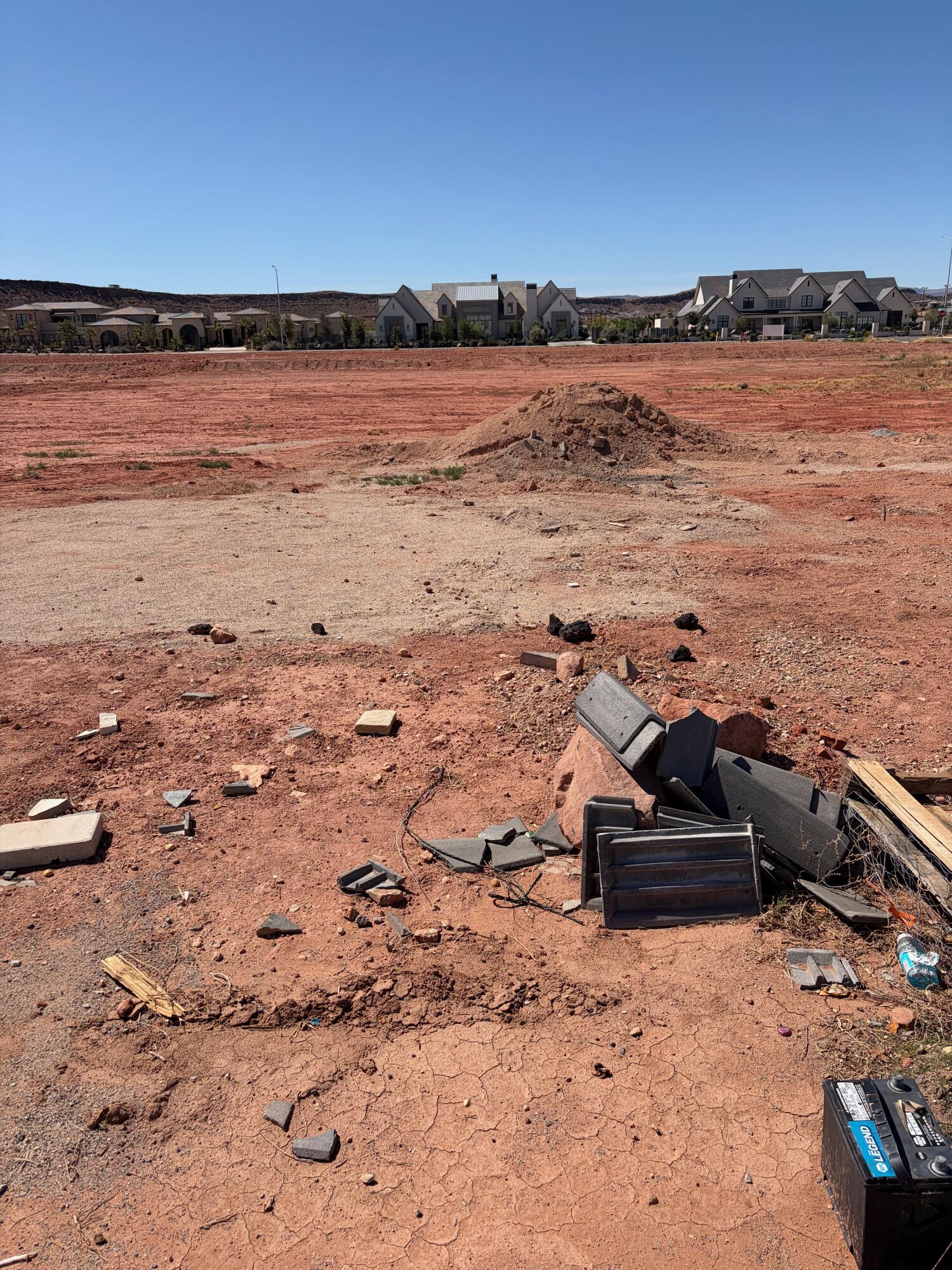 WOODHAVEN EST - Land