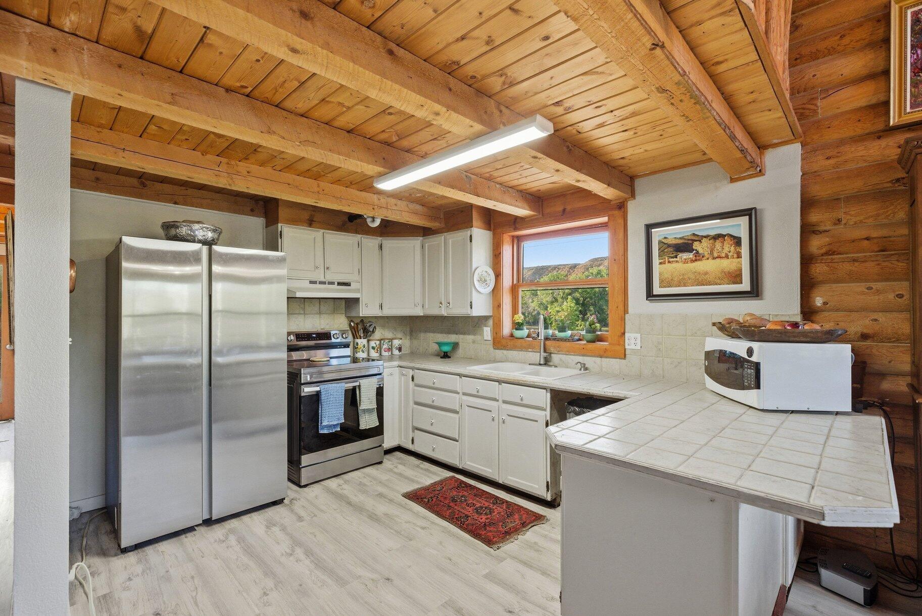 ROCKVILLE TOWNSITE - Residential