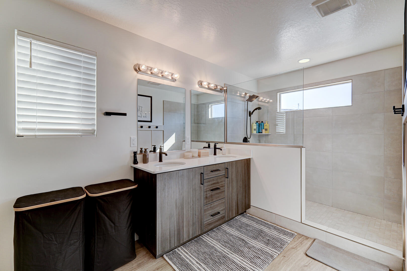 DESERT PROVIDENCE - Residential