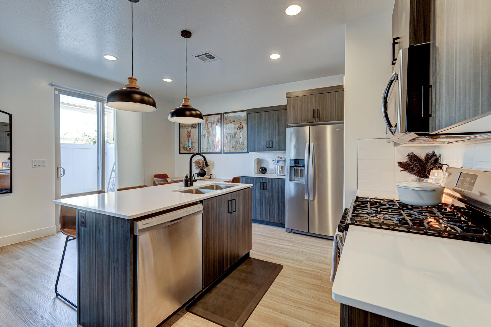 DESERT PROVIDENCE - Residential