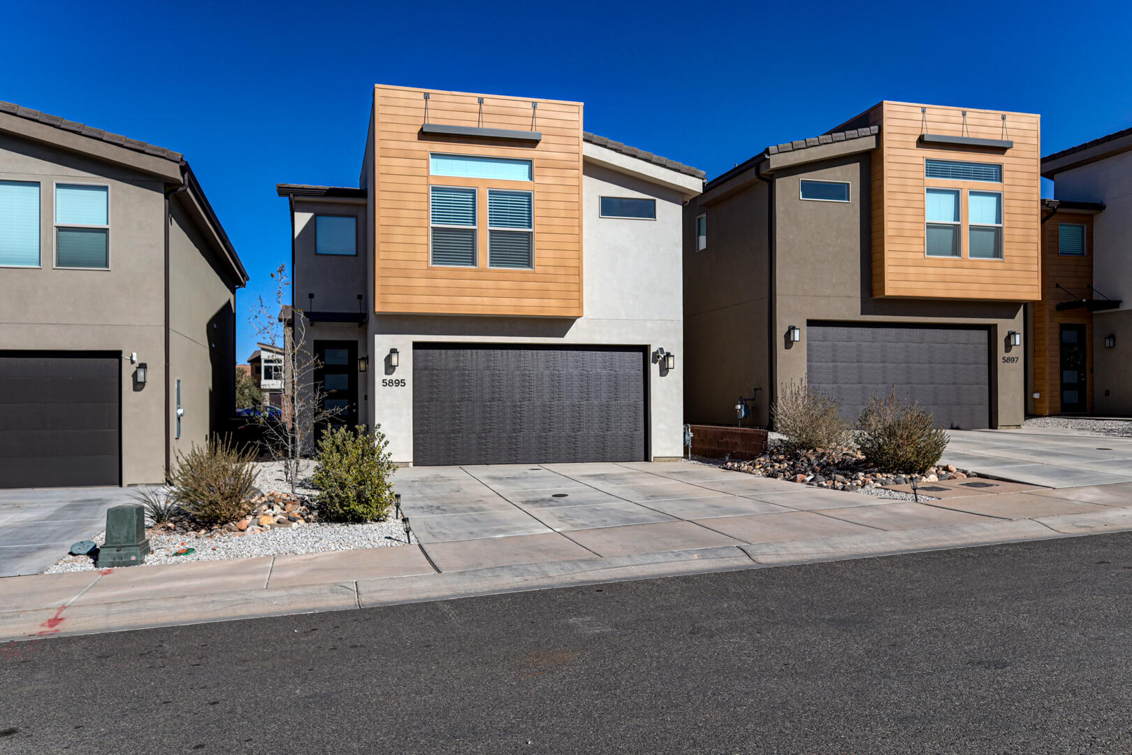 DESERT PROVIDENCE - Residential