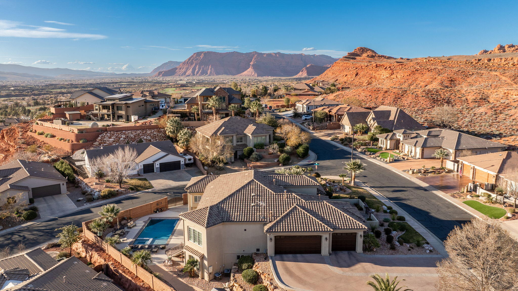 CASTLE ROCK - Residential