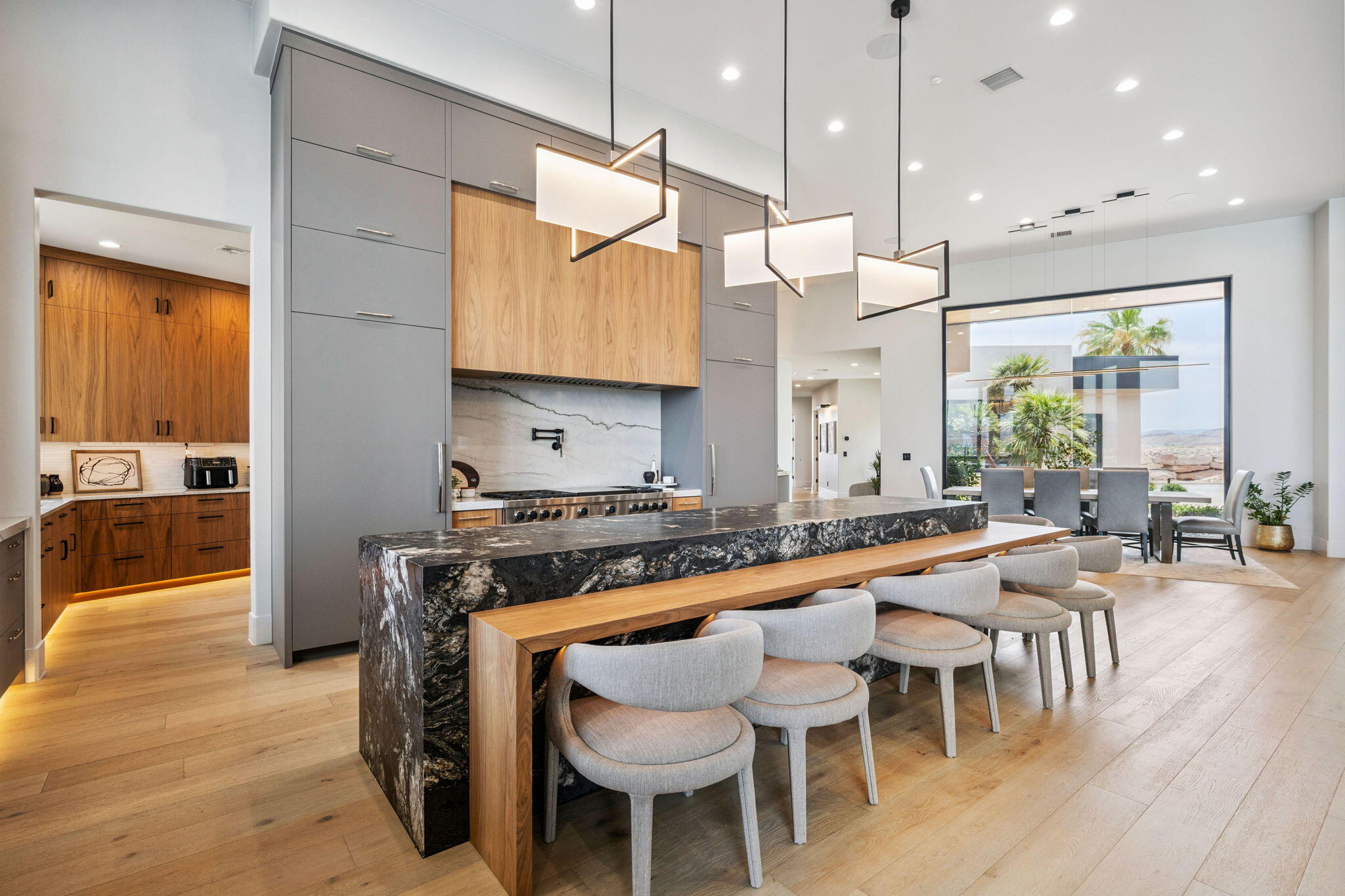 STONE CLIFF - Residential