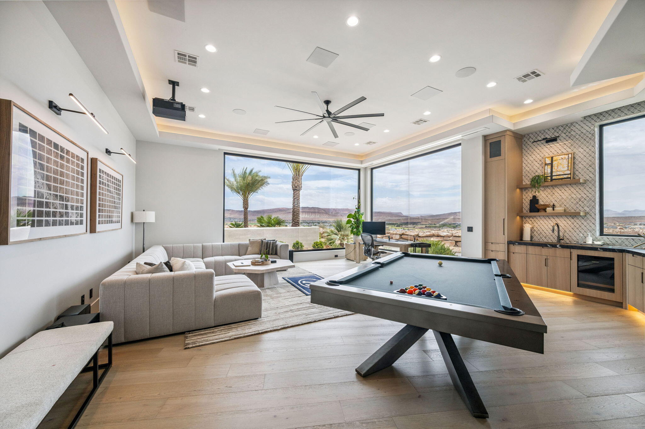 STONE CLIFF - Residential