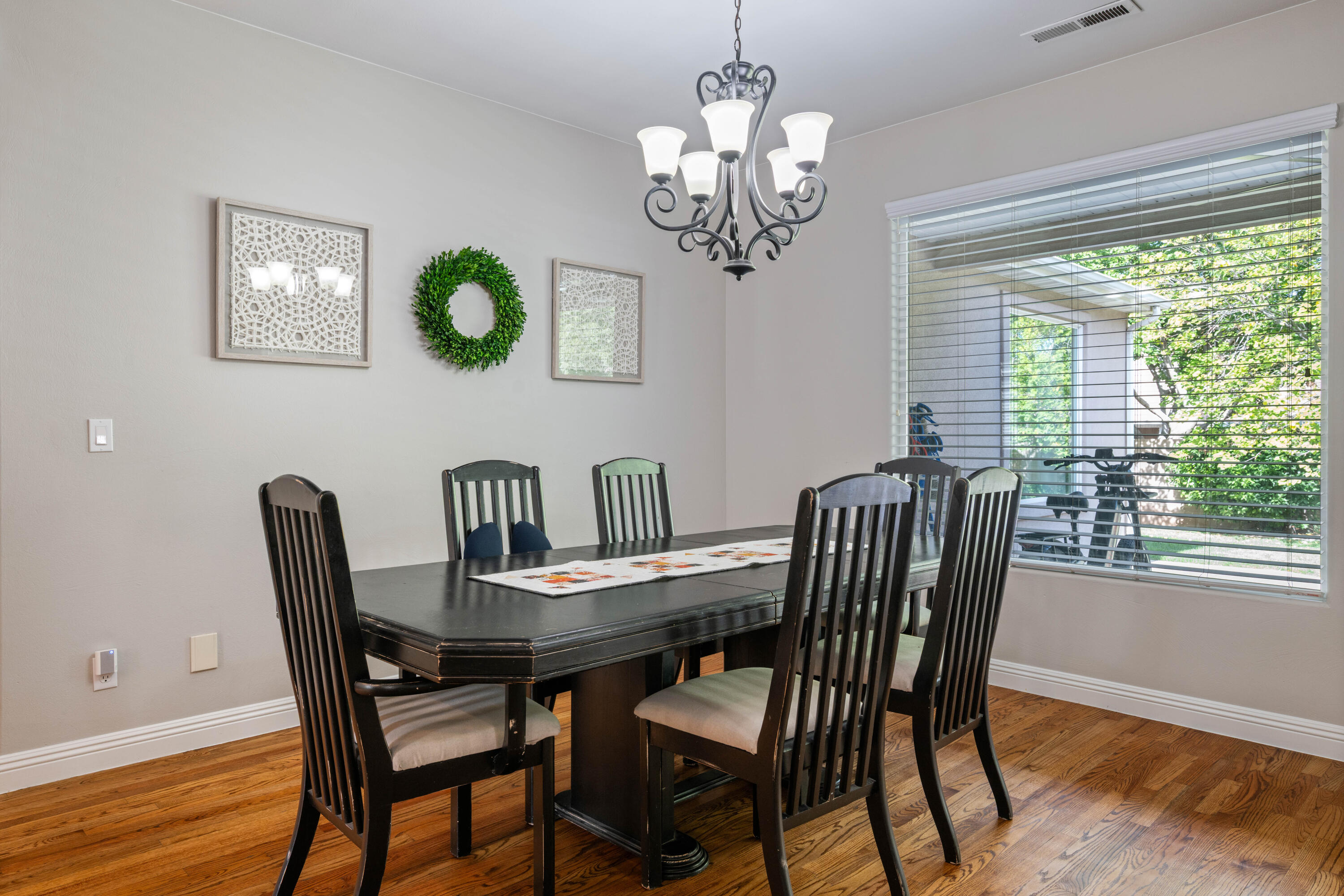 ROBERTS RANCH ESTATES - Residential