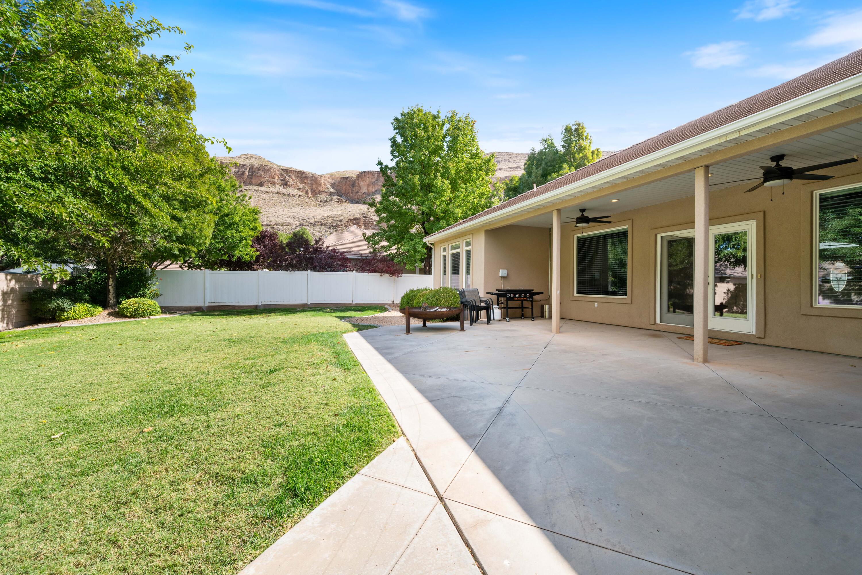 ROBERTS RANCH ESTATES - Residential