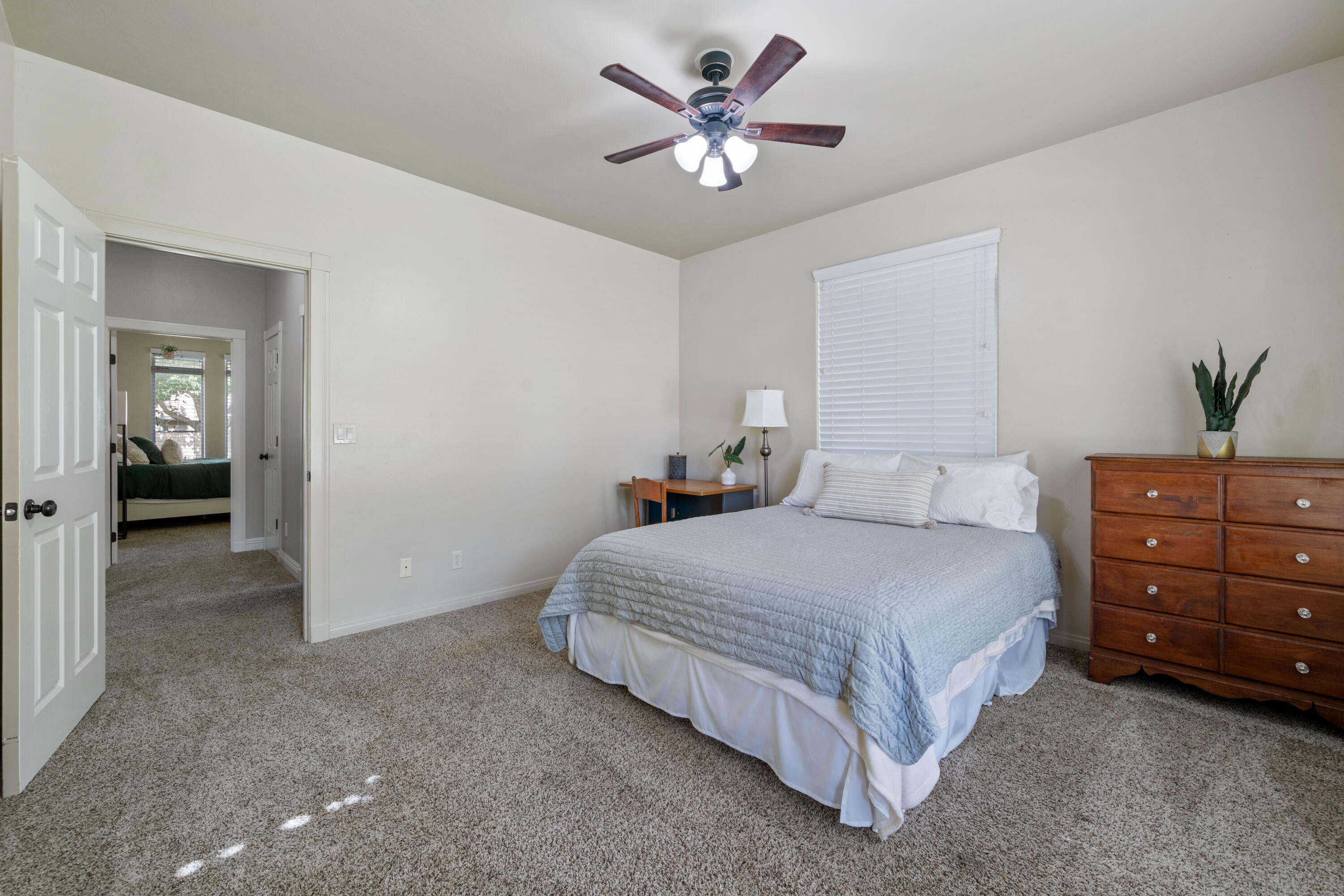 ROBERTS RANCH ESTATES - Residential