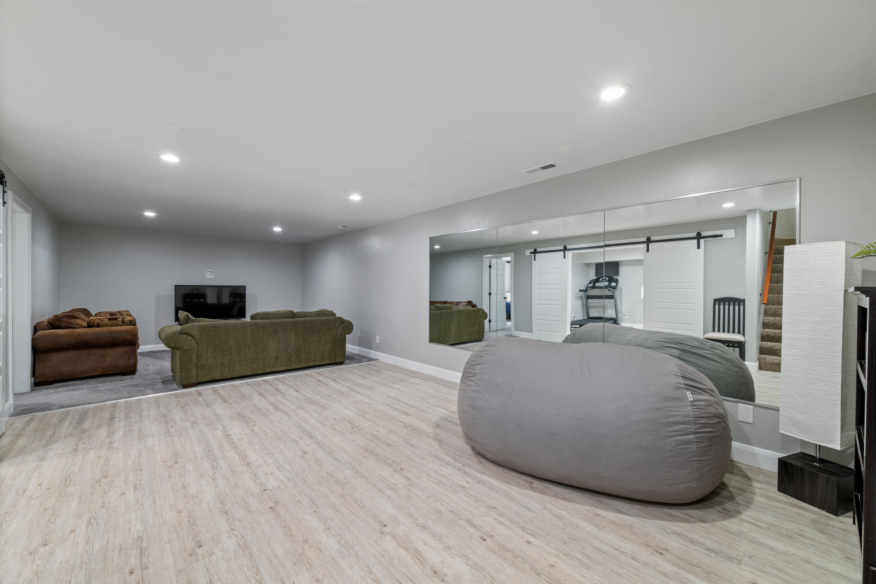 ROBERTS RANCH ESTATES - Residential