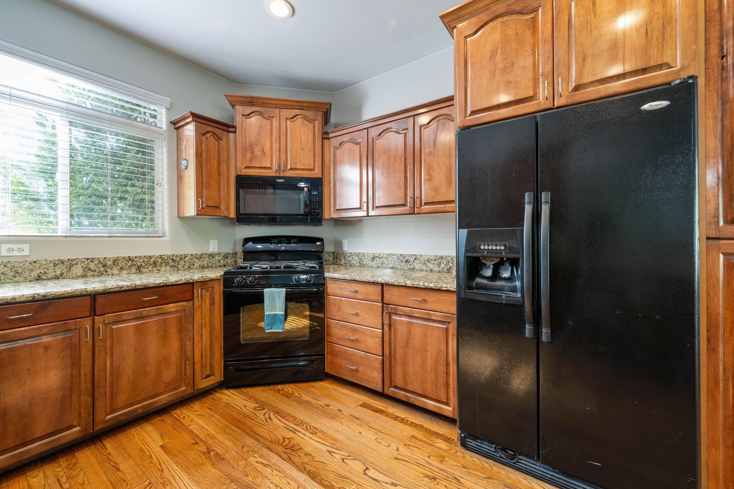 ROBERTS RANCH ESTATES - Residential