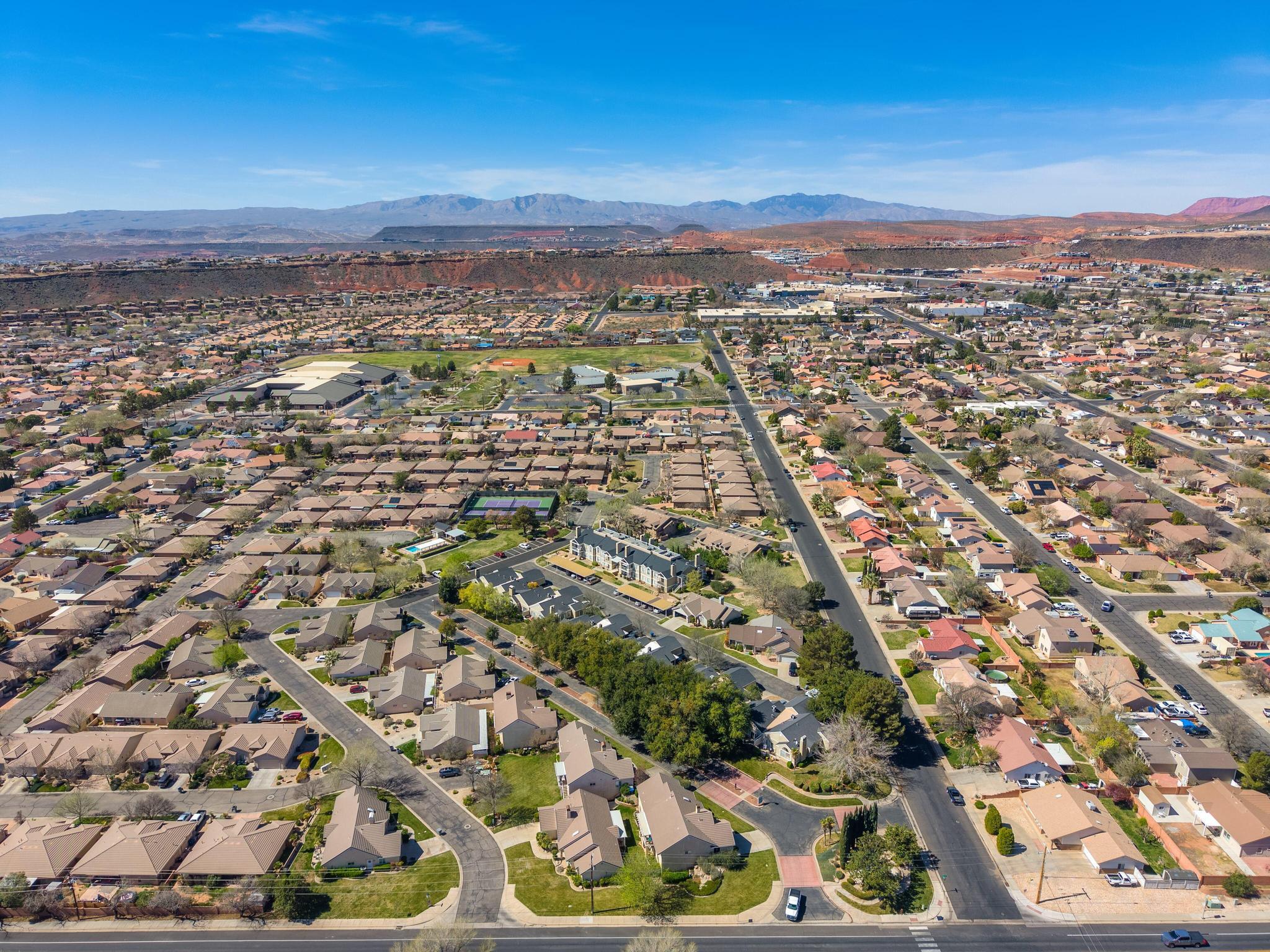 COTTON MANOR CONDOS - Residential