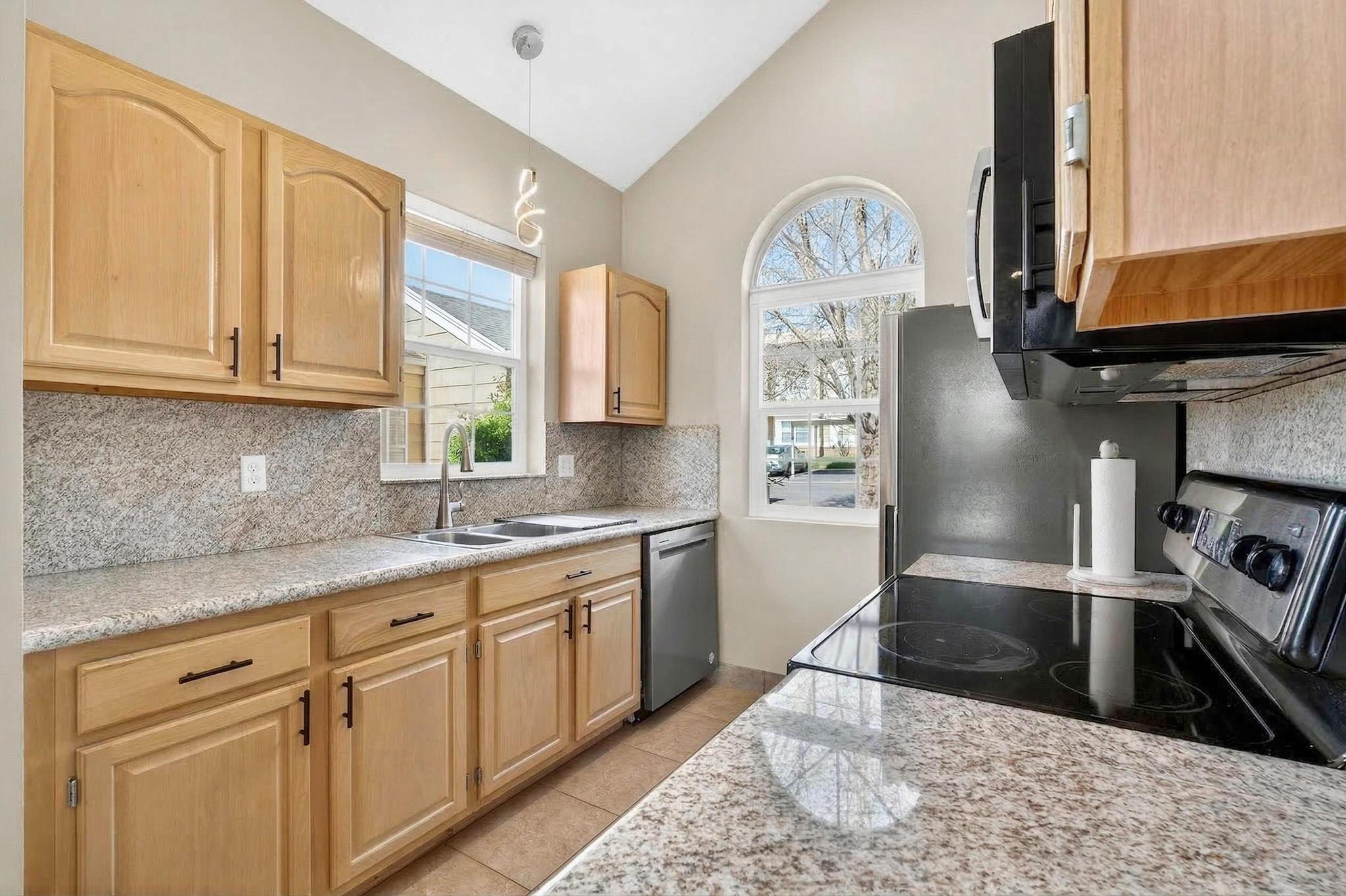 COTTON MANOR CONDOS - Residential