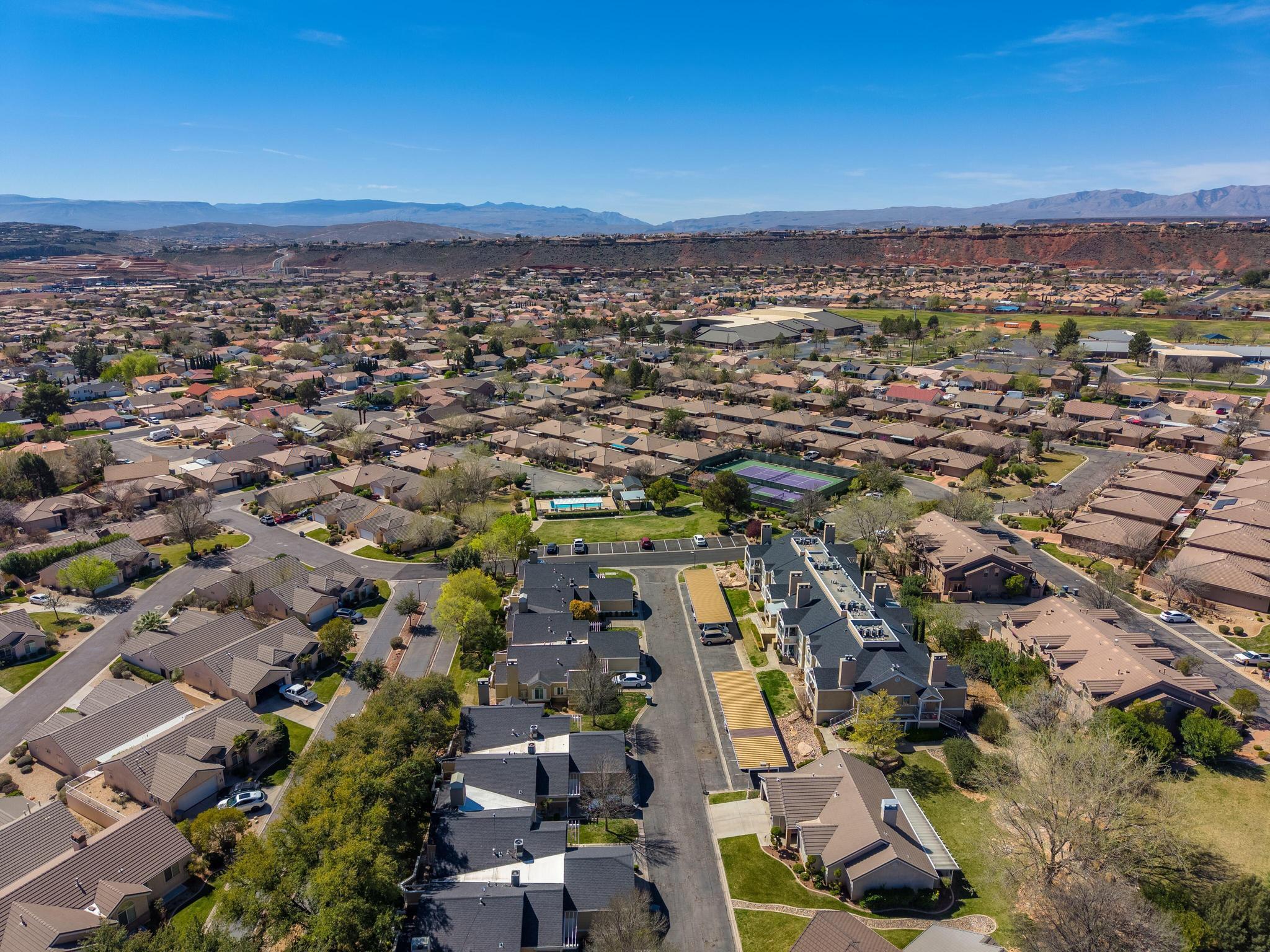 COTTON MANOR CONDOS - Residential