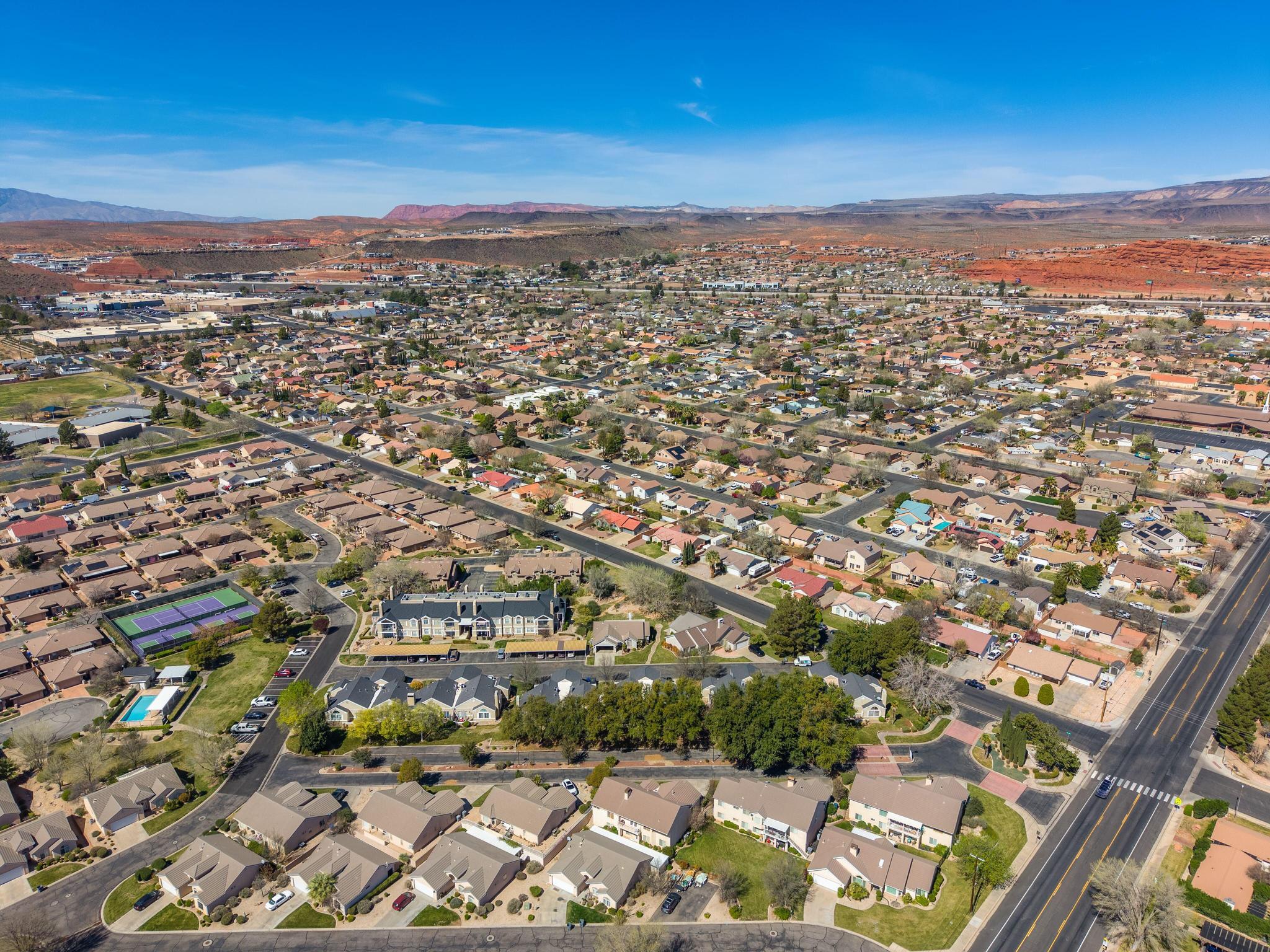 COTTON MANOR CONDOS - Residential