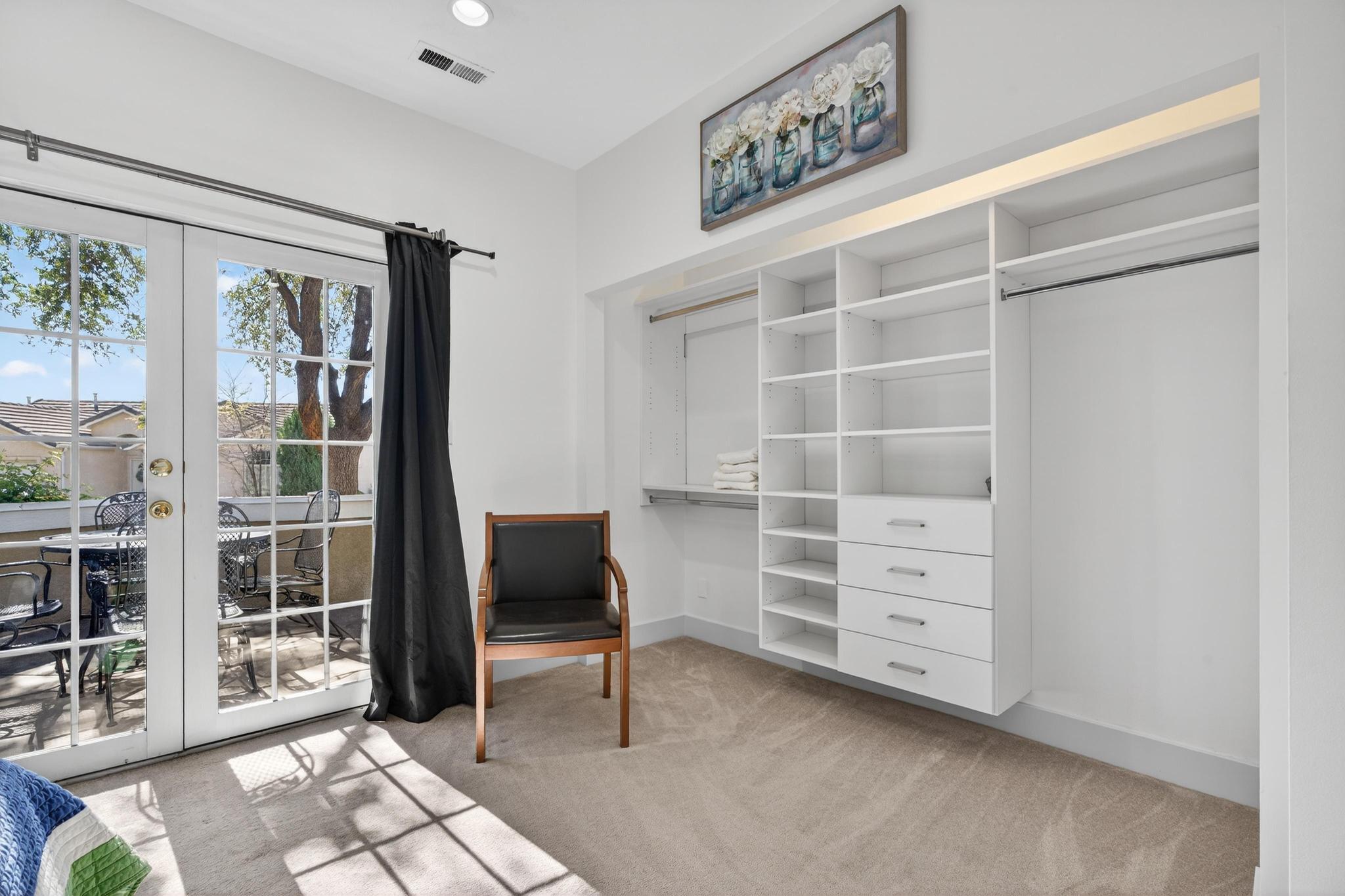 COTTON MANOR CONDOS - Residential