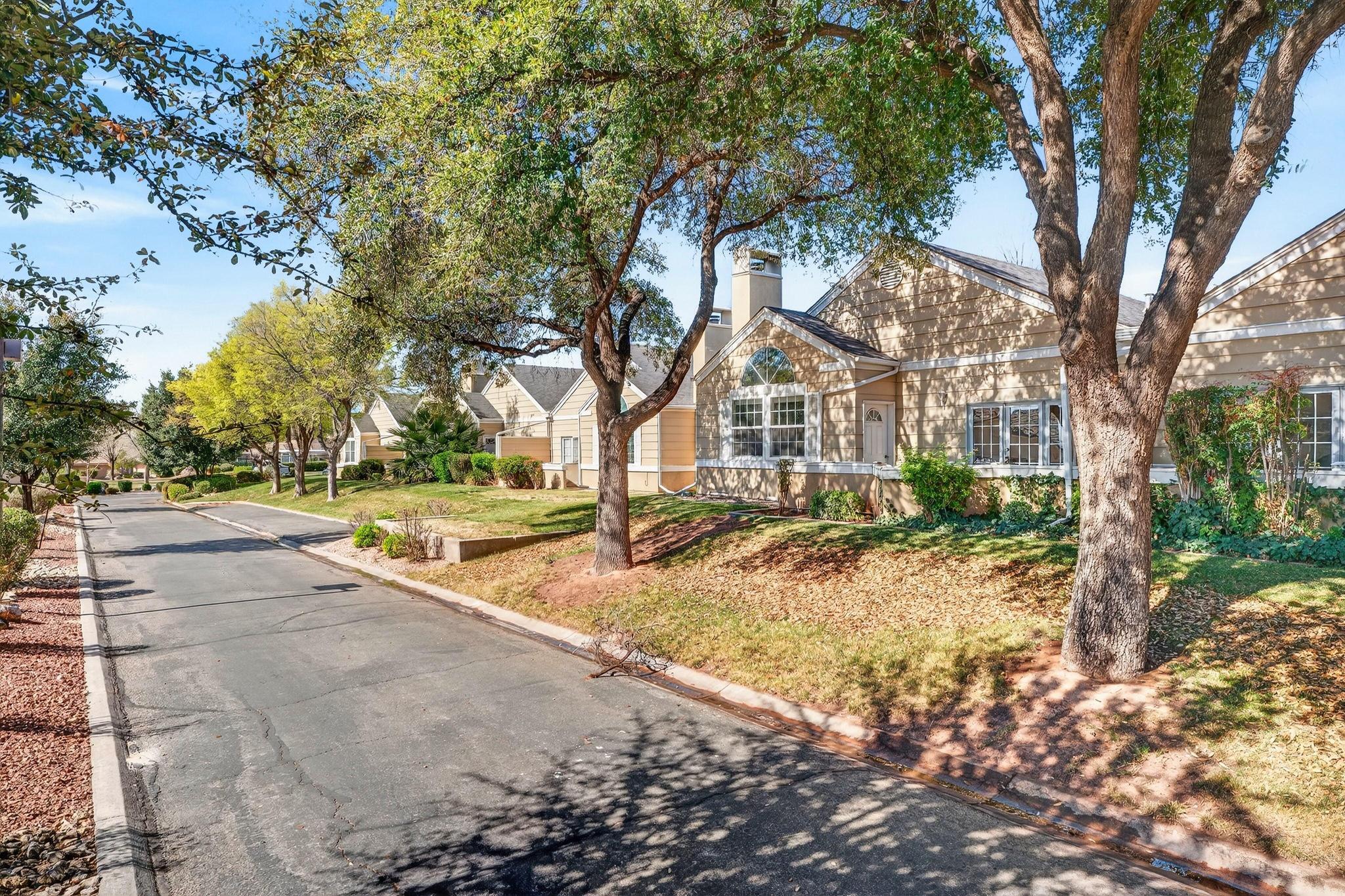 COTTON MANOR CONDOS - Residential