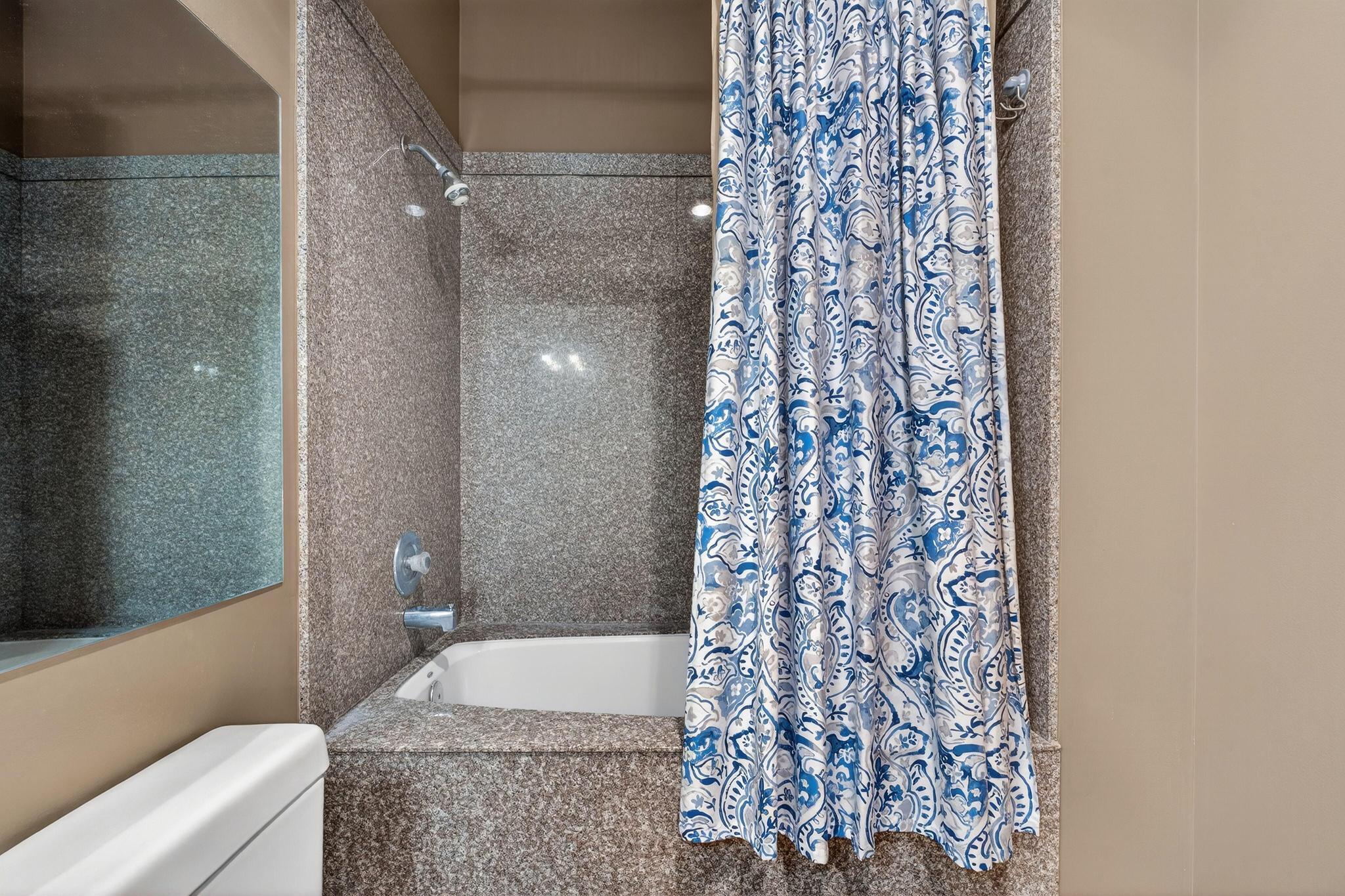 COTTON MANOR CONDOS - Residential