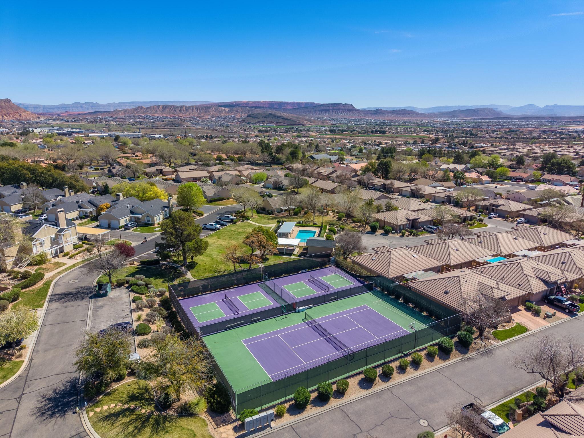 COTTON MANOR CONDOS - Residential