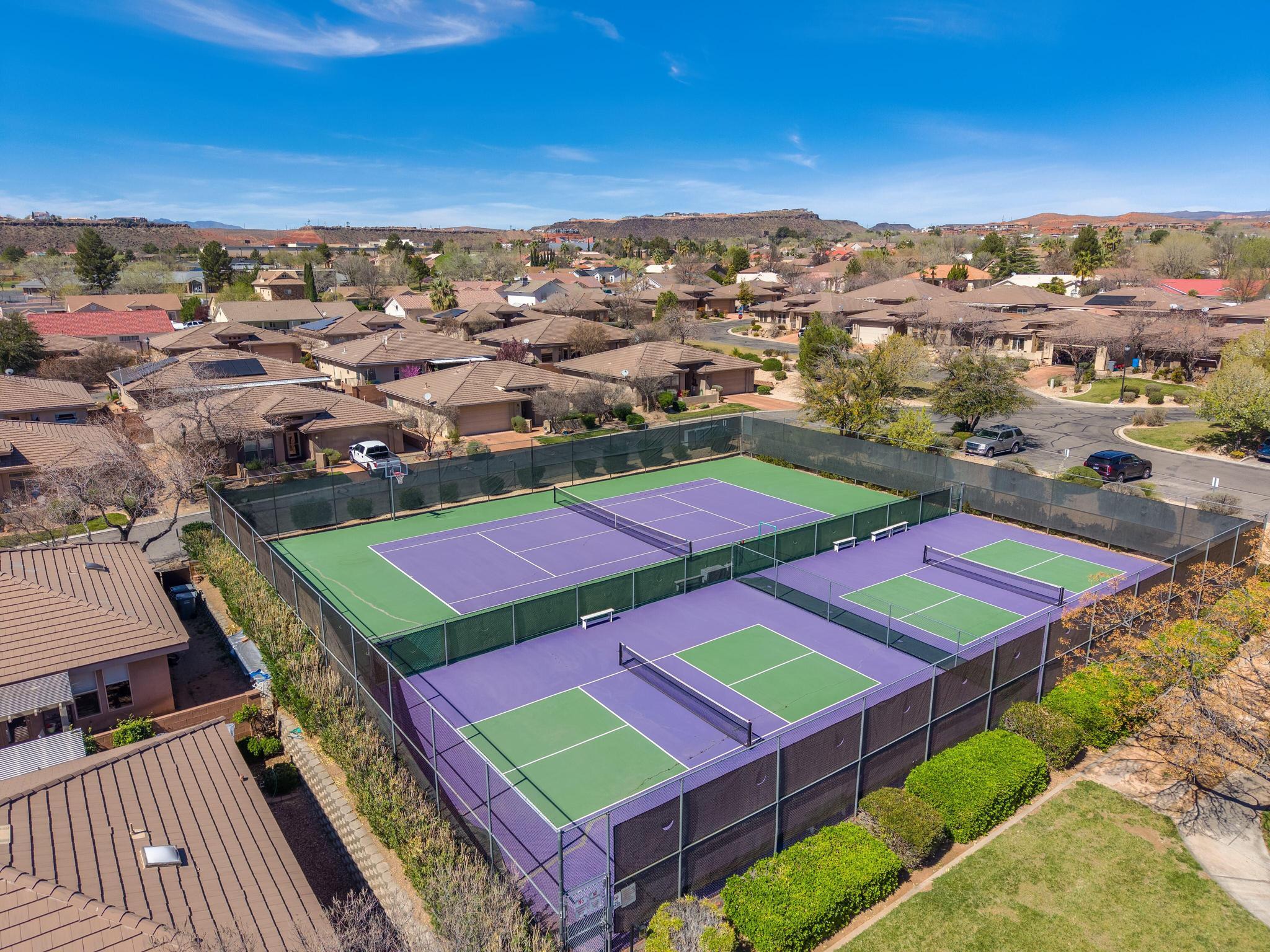 COTTON MANOR CONDOS - Residential