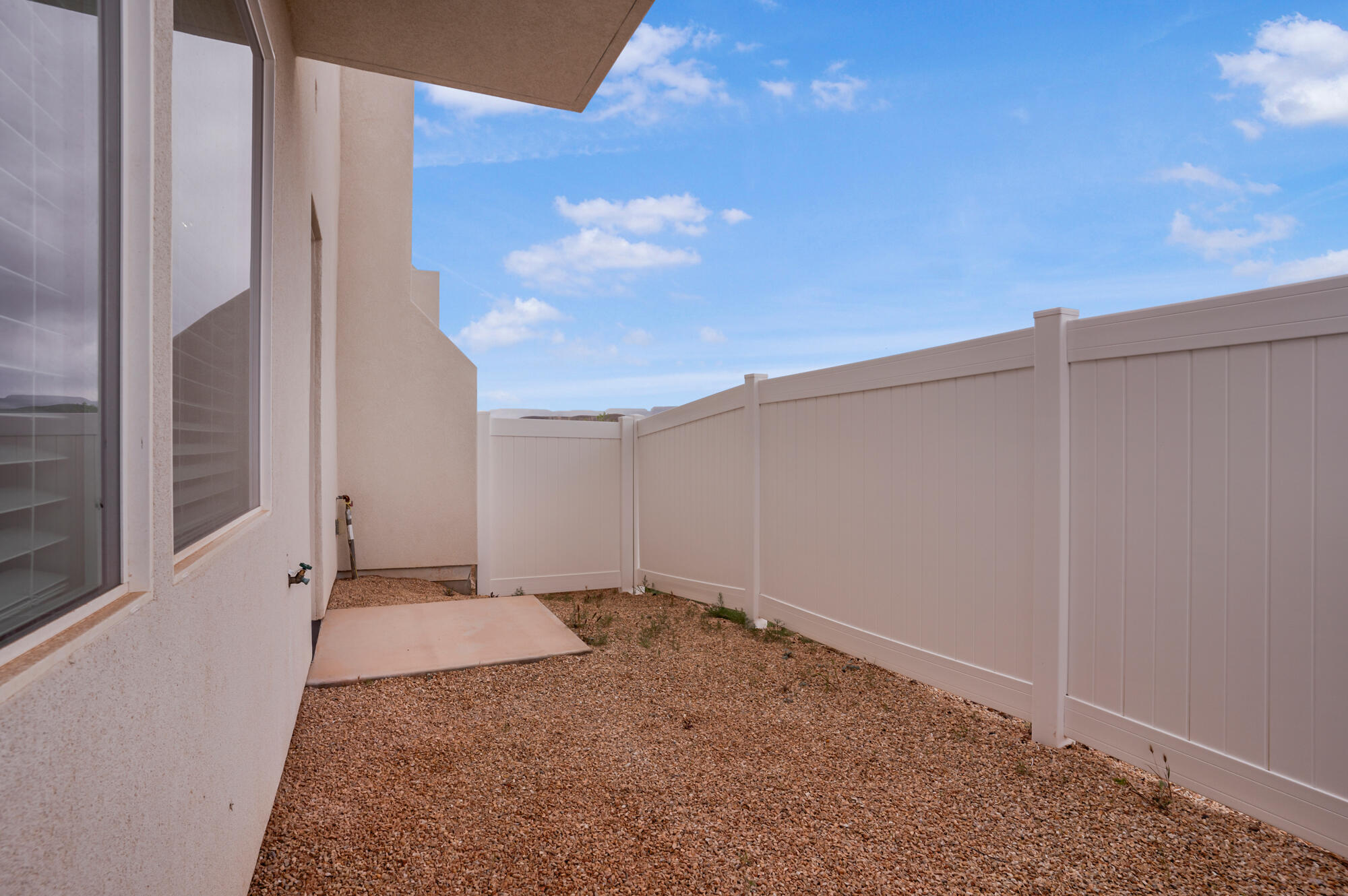 HURRICANE VILLAGE - Residential