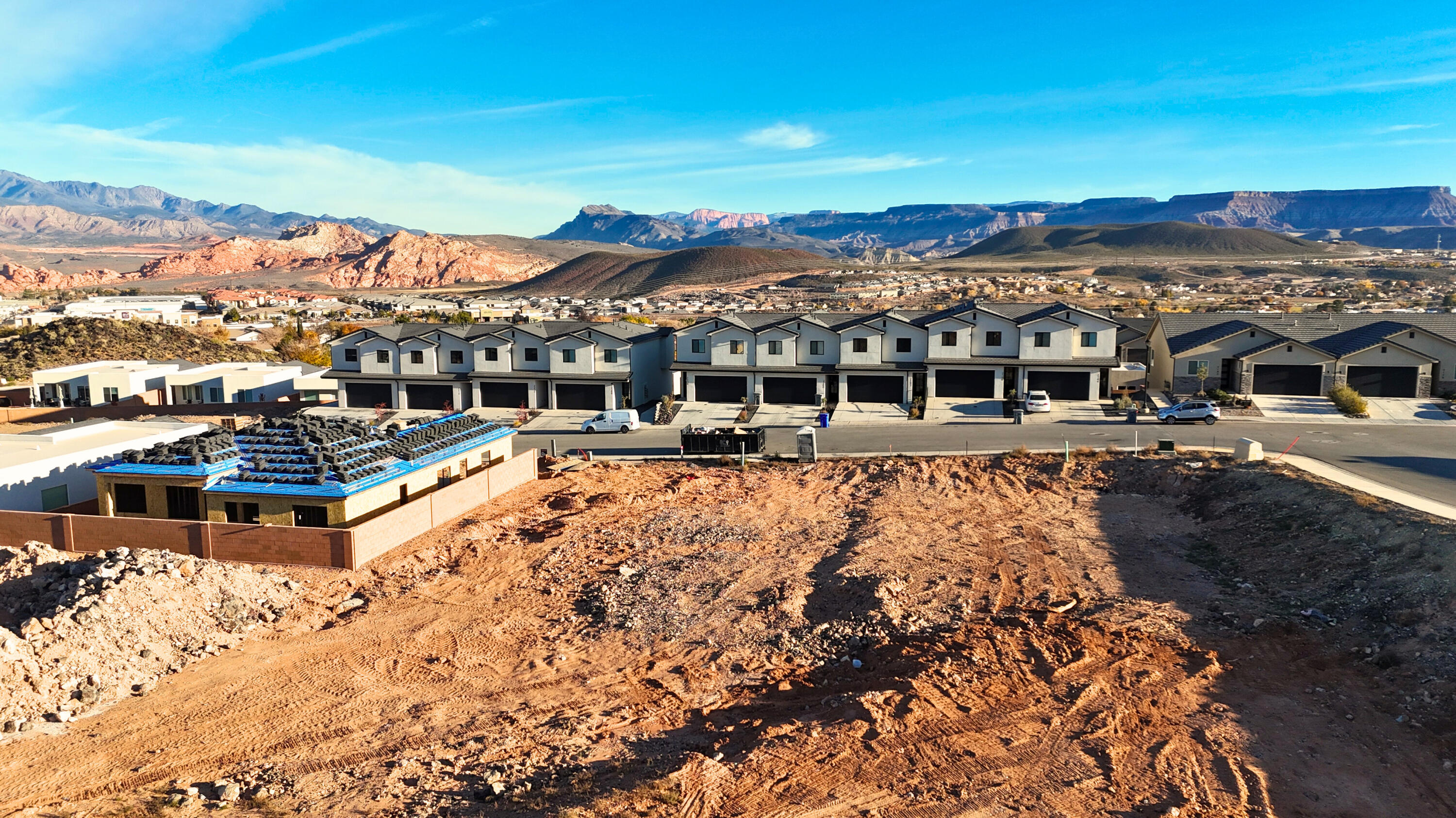 HURRICANE VIEWS - Land