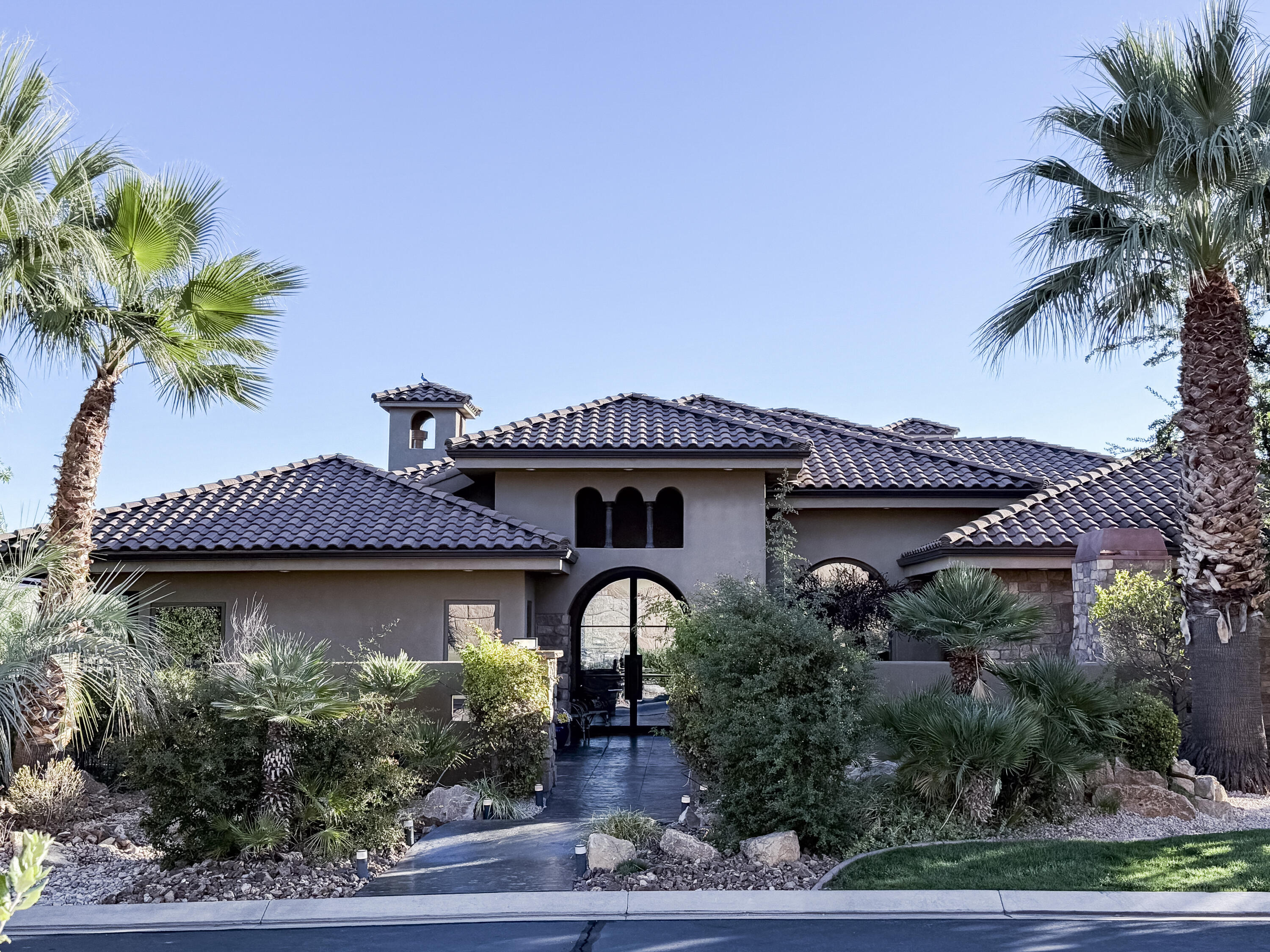 NORTHBRIDGE ESTATES - Residential