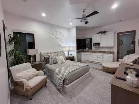 Tiny photo for 1528 N Potomac Ave, Washington, UT 84780 (MLS # 25-266099)