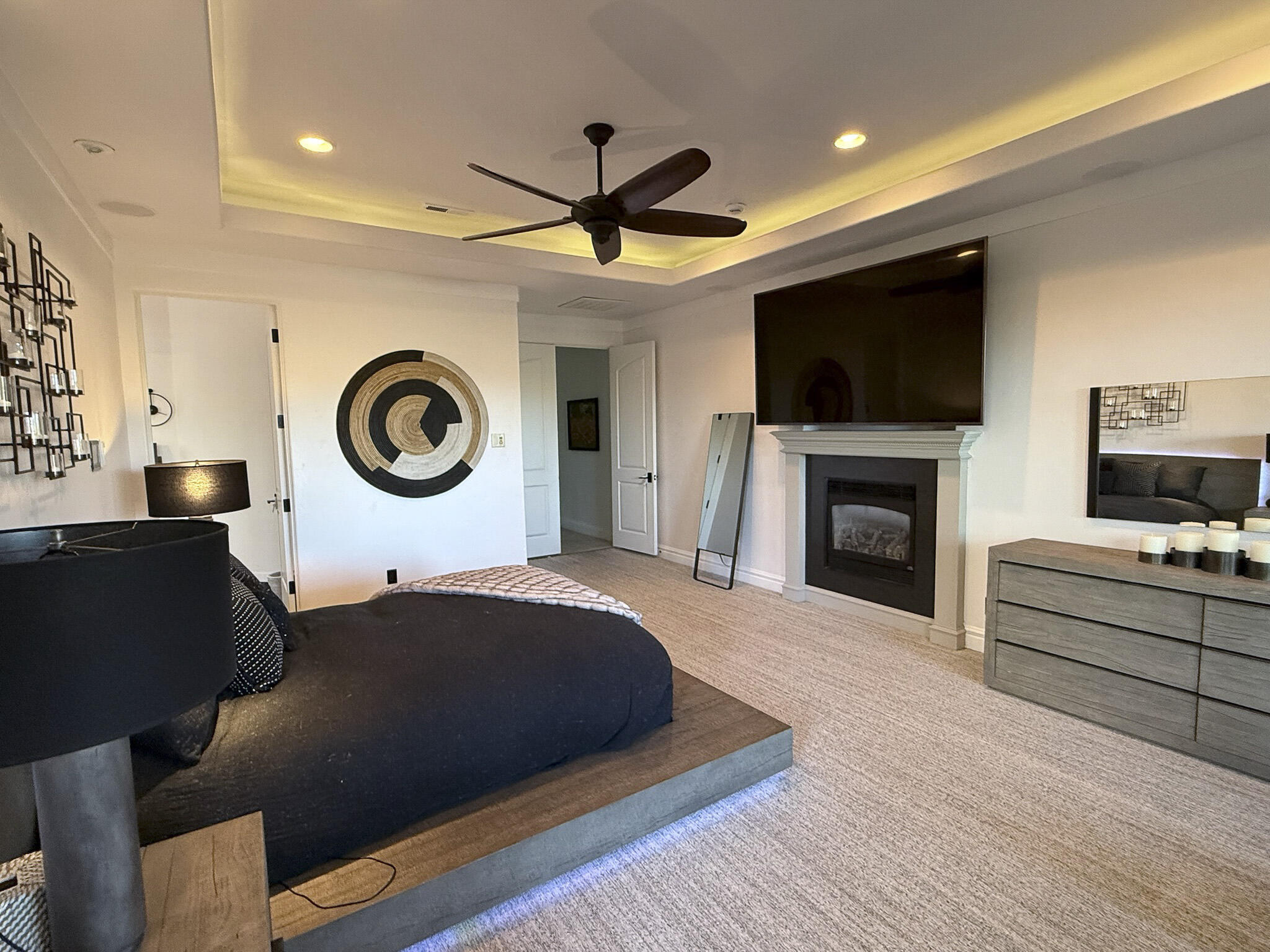 NORTHBRIDGE ESTATES - Residential