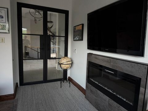 Tiny photo for 1528 N Potomac Ave, Washington, UT 84780 (MLS # 25-266099)