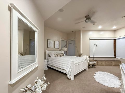 Tiny photo for 1528 N Potomac Ave, Washington, UT 84780 (MLS # 25-266099)