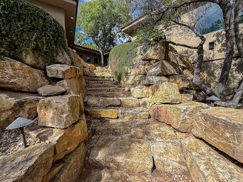 Tiny photo for 1528 N Potomac Ave, Washington, UT 84780 (MLS # 25-266099)