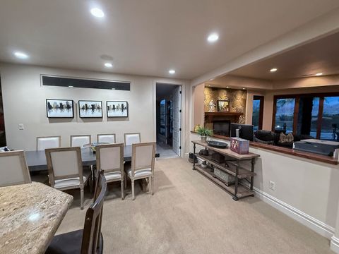 Tiny photo for 1528 N Potomac Ave, Washington, UT 84780 (MLS # 25-266099)