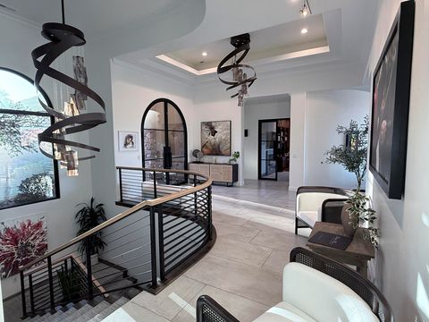Tiny photo for 1528 N Potomac Ave, Washington, UT 84780 (MLS # 25-266099)
