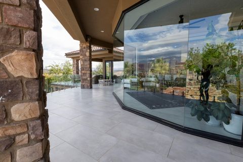 Tiny photo for 1528 N Potomac Ave, Washington, UT 84780 (MLS # 25-266099)