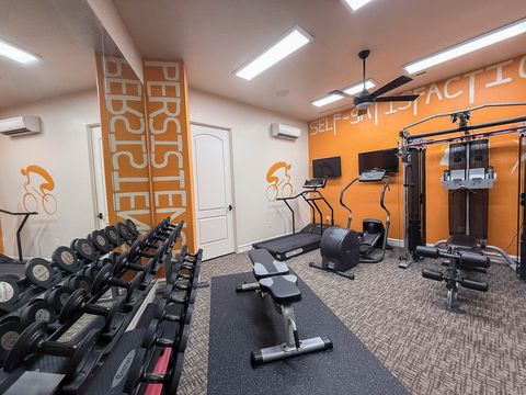 Tiny photo for 1528 N Potomac Ave, Washington, UT 84780 (MLS # 25-266099)